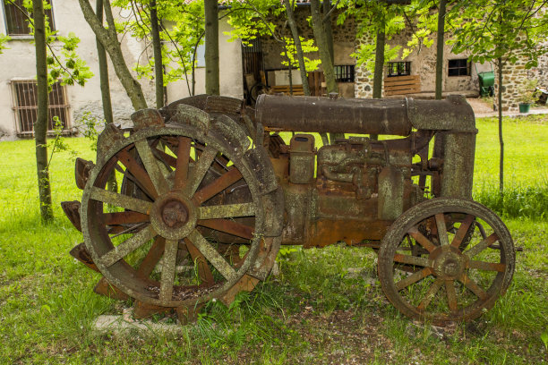 古董拖拉机
