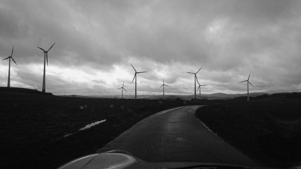 新能源汽车 风能电能