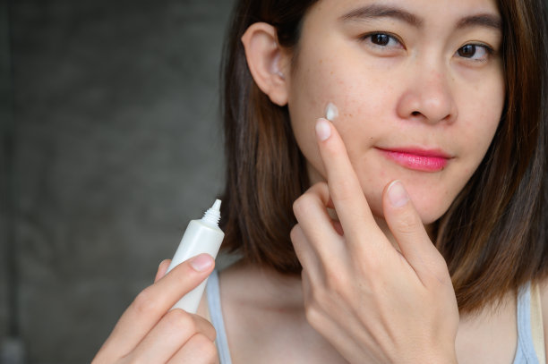pores