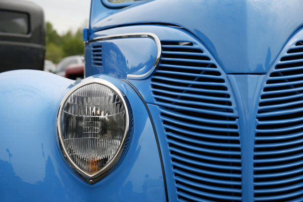 1938