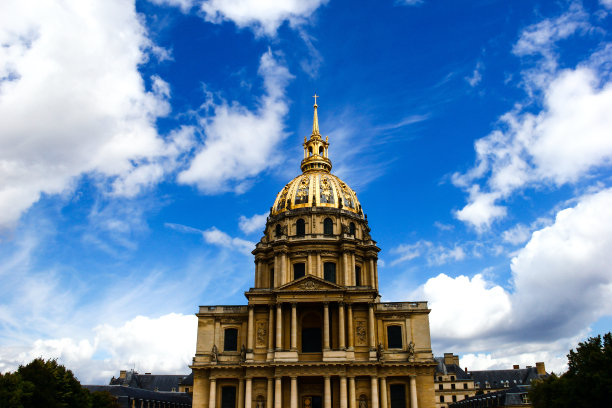 louvre