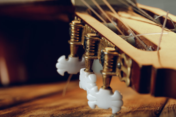 pegs