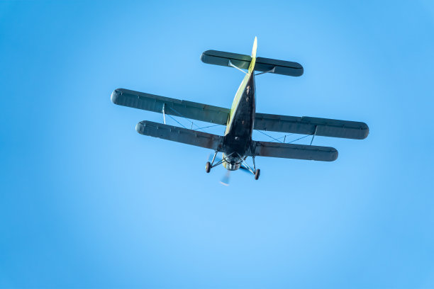 biplanes