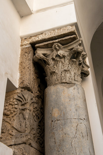 columns