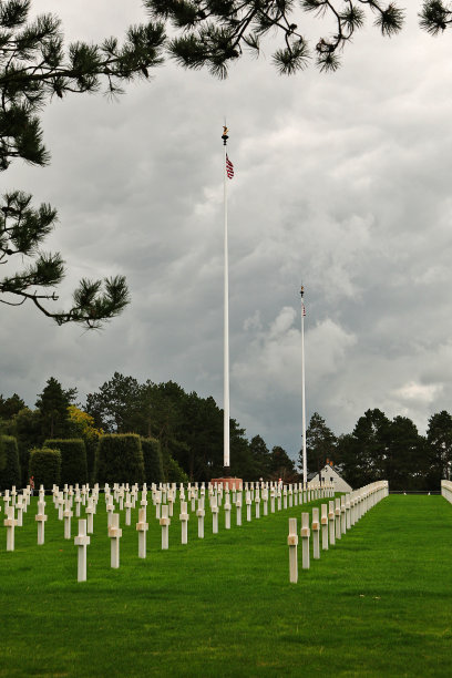 1944
