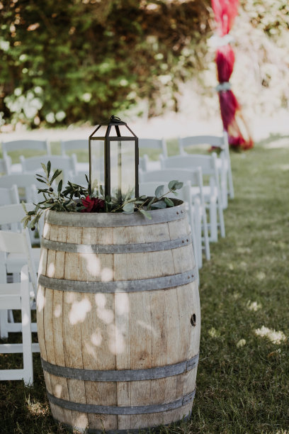 婚礼木酒桶