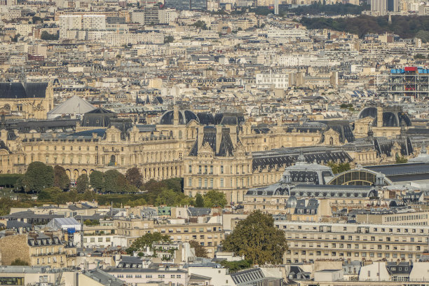 louvre