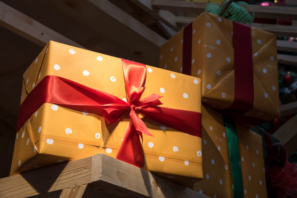 绿色包装盒创意礼品盒