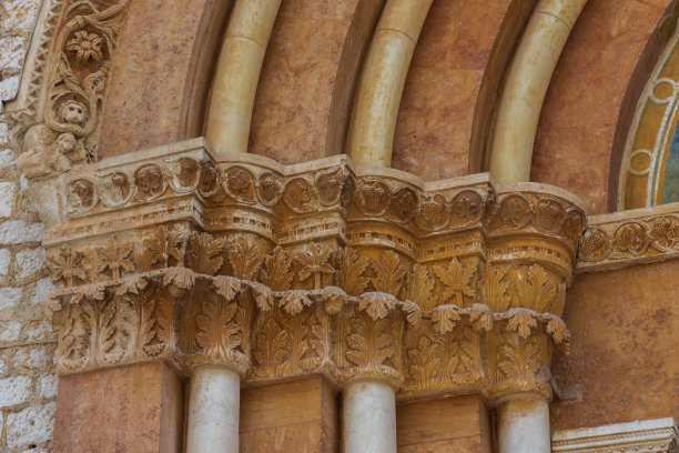 romanesque