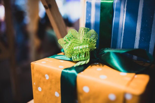 绿色包装盒创意礼品盒