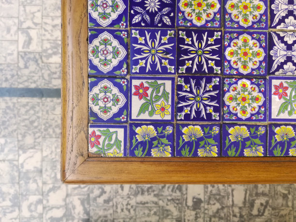 多彩马赛克风格艺术图案