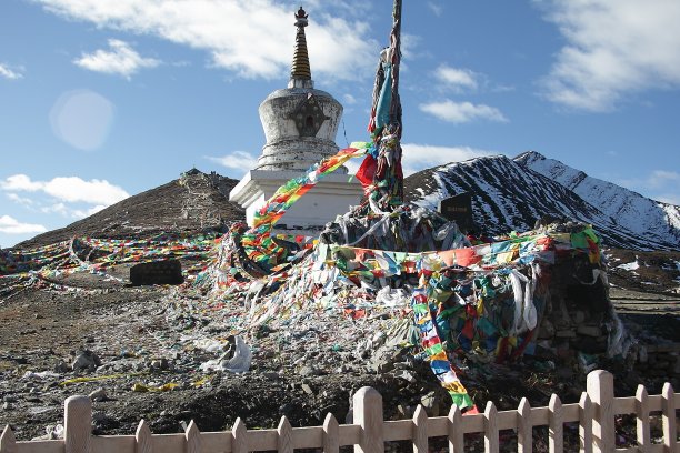 甘孜州地标建筑