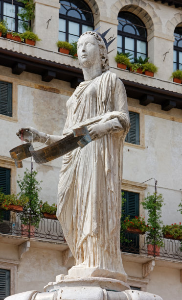 古罗马女性雕像