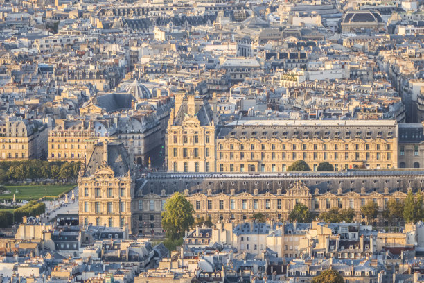 louvre