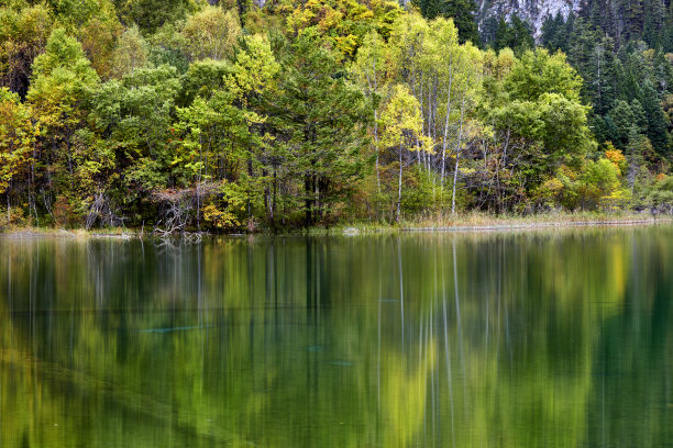 四川九寨沟秋冬景色
