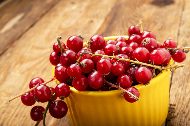 redcurrant
