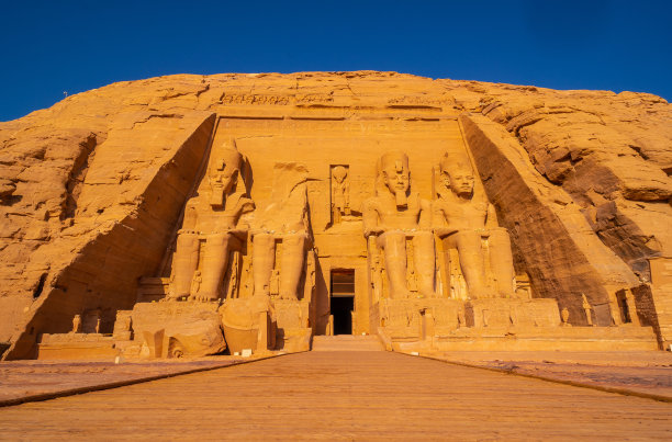 nefertari