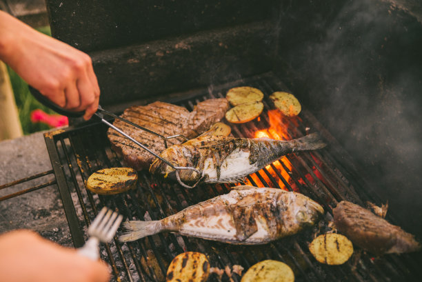 烤鱼