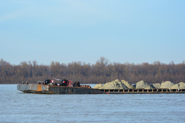 barge