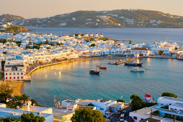 mikonos