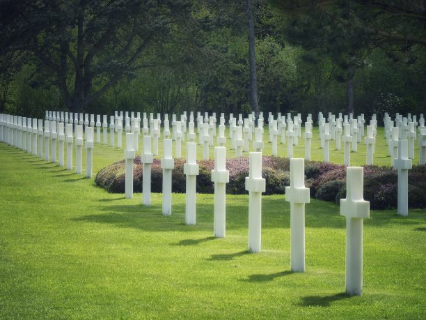 1944