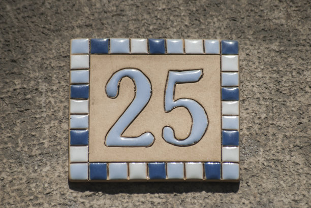 25