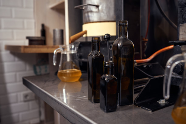 传统榨油花生油