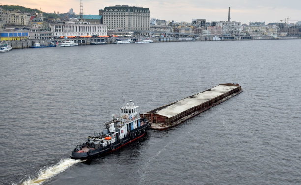 barge