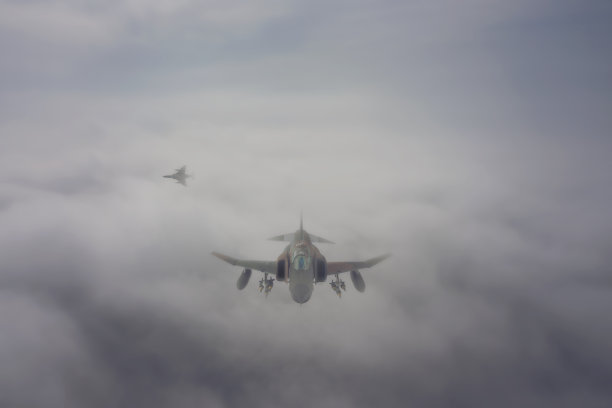 f4