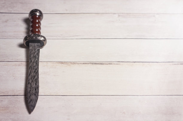 dagger