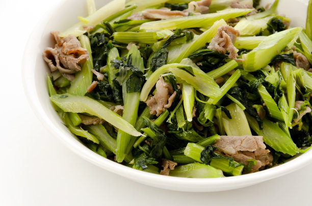 芹菜炒肉