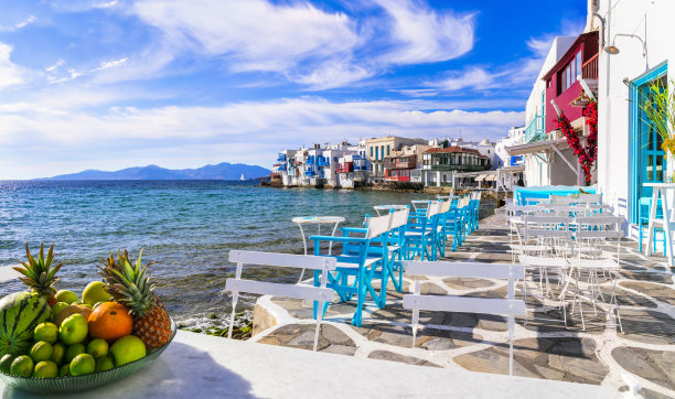 mikonos