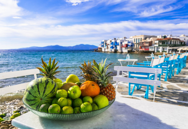 mikonos
