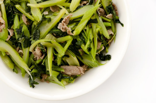芹菜炒肉