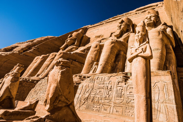 nefertari