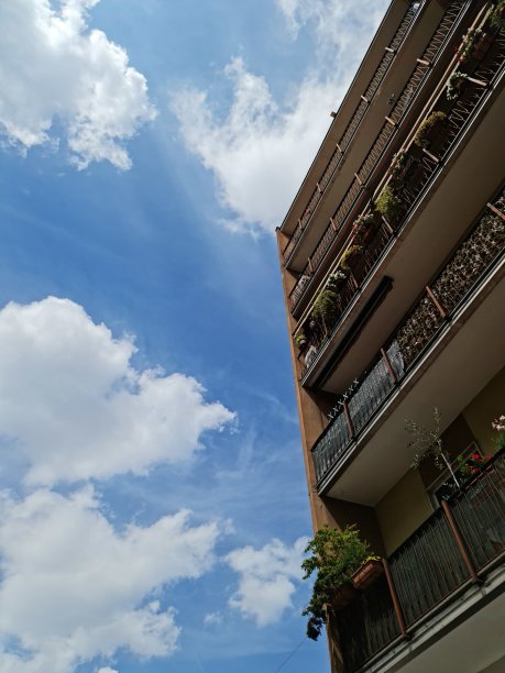 积雨云,多变的天空,风