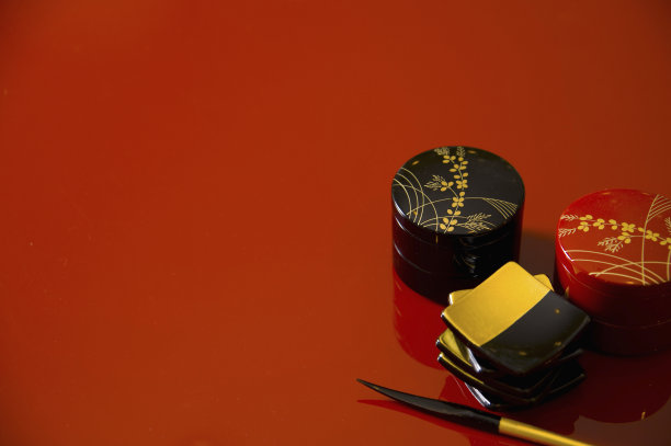 lacquer
