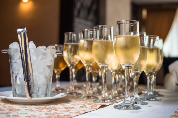 高端酒会酒局酒宴