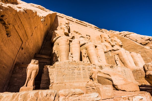 nefertari