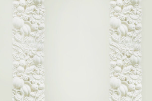 白色浮雕花
