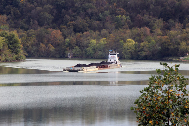 barge