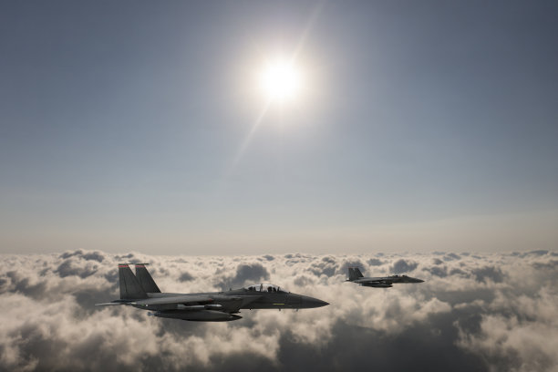 f4
