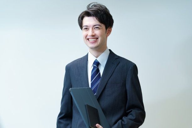 仅日本人