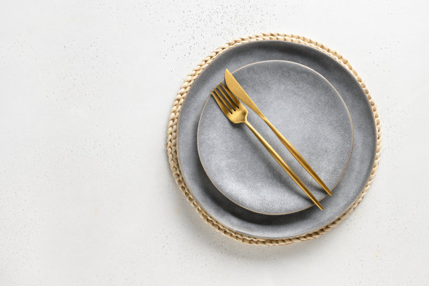 优雅精致餐具餐盘