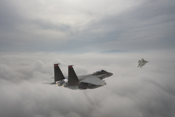 f4