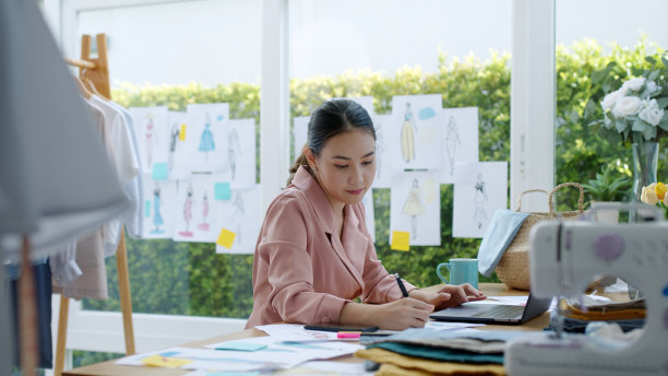 女装服装设计图案