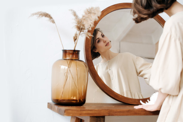 mirror