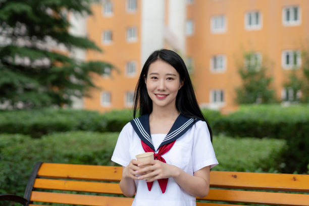 少年强则国家强