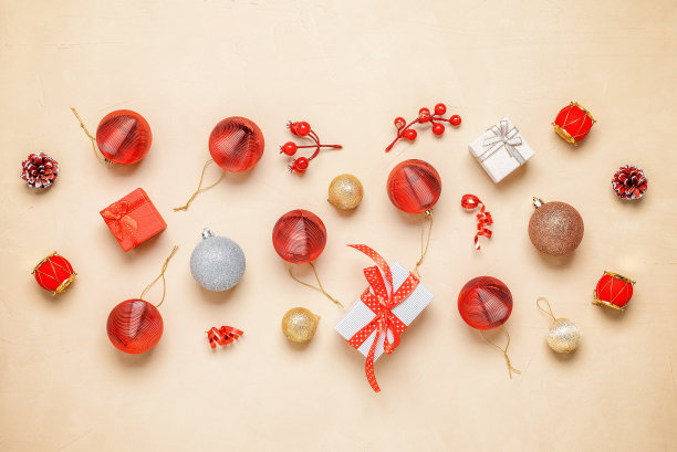 复古装饰品,红色和金色颜色