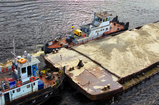 barge